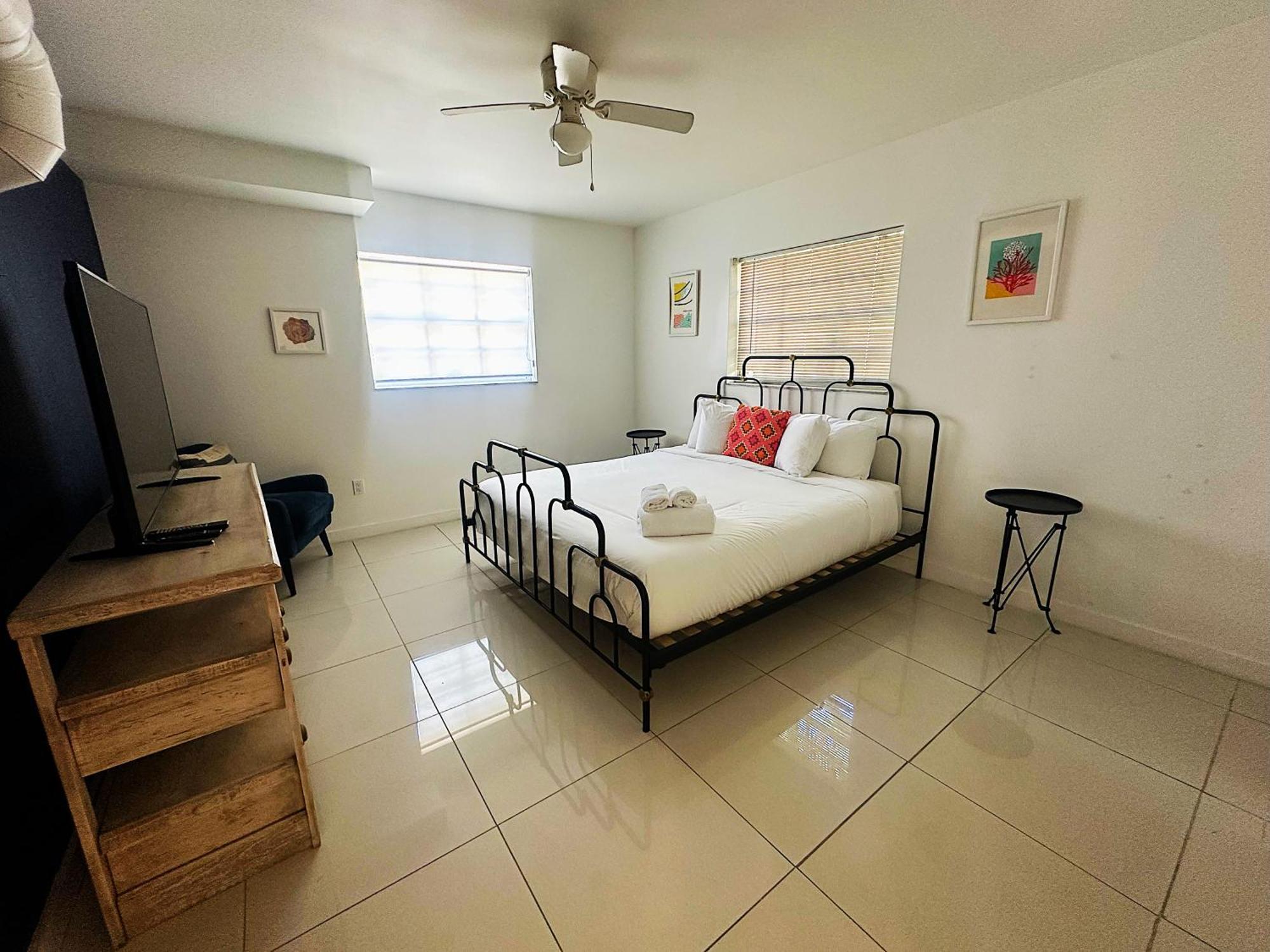 Miami River Inn By Renzzi Kamer foto